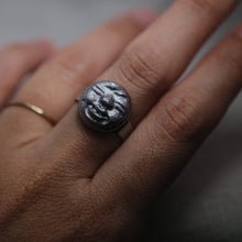 Load image into Gallery viewer, Signature Peep Ring (Silver)