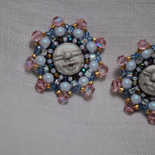 Load image into Gallery viewer, Beadass Fireworks Studs (Amaranth)