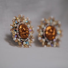 Load image into Gallery viewer, Beadass Fireworks Studs (Cider)