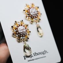 Load image into Gallery viewer, Beadass Fireworks Dangles (Starfruit)