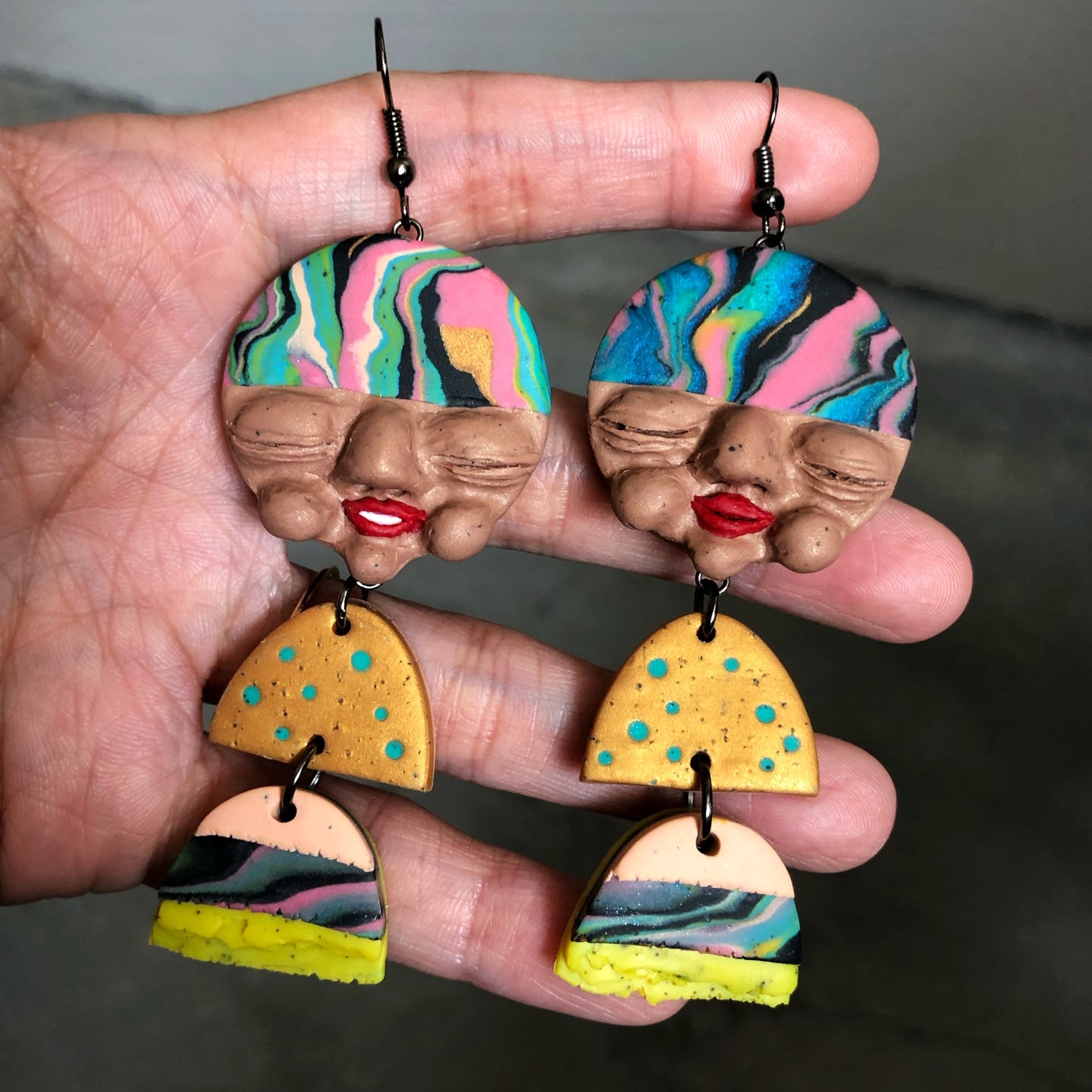 Red-lipped Signature Peeps (Like Golden Licorice)