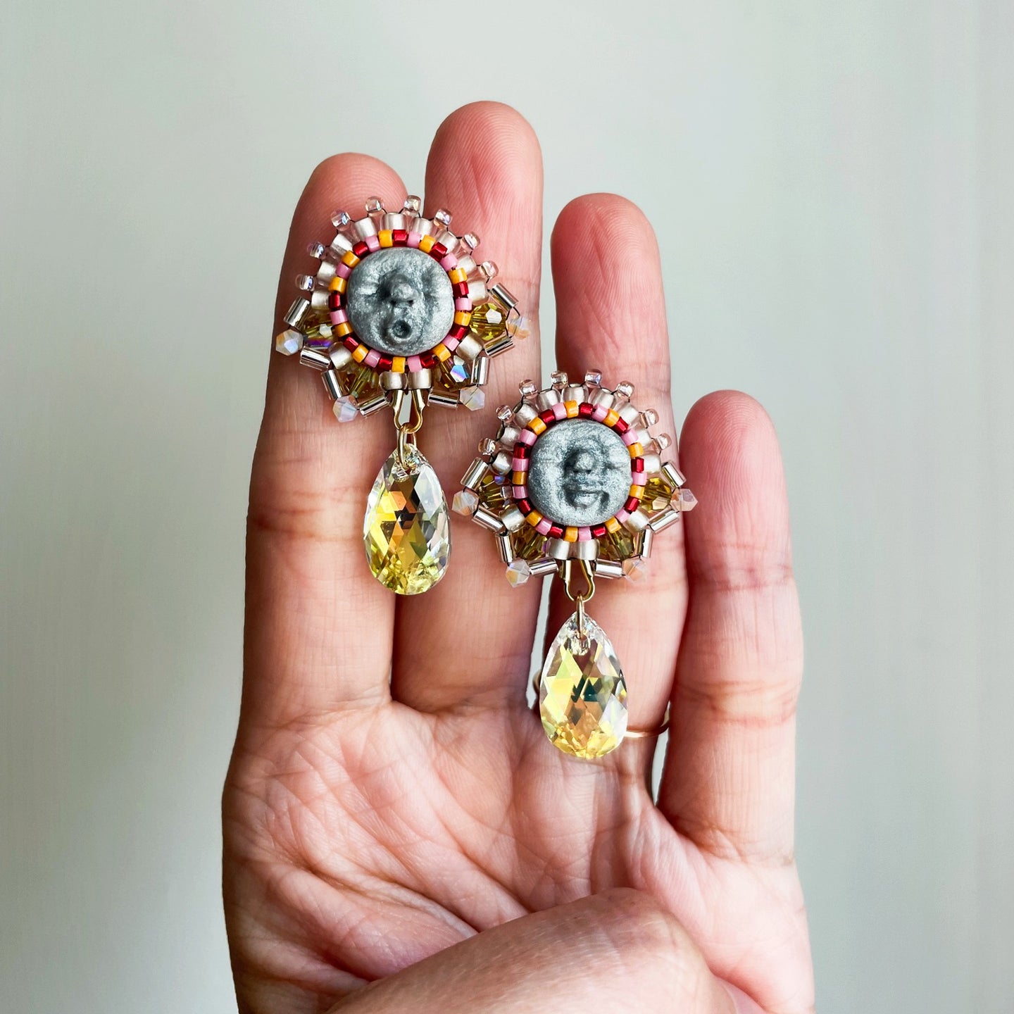 Beadass Fireworks Clip-Ons (Honey-flavoured Strawberry Jam)