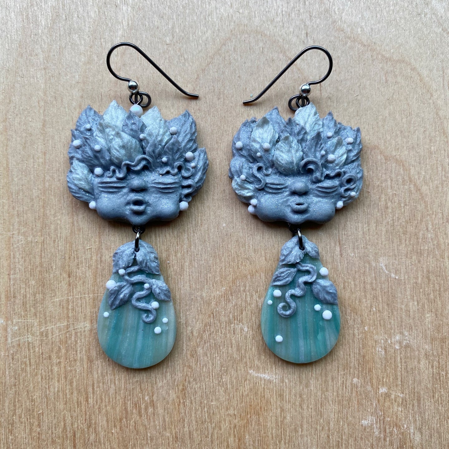 Pot Heads (Do You Think We Should Turn Off The Air-Con?)